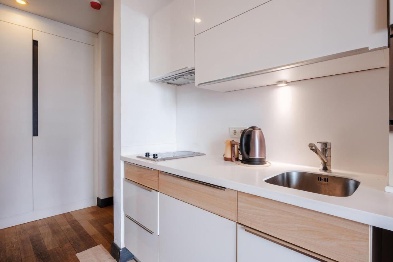 Lux W Balcony 1 Min To Metro In Merter Apartment *