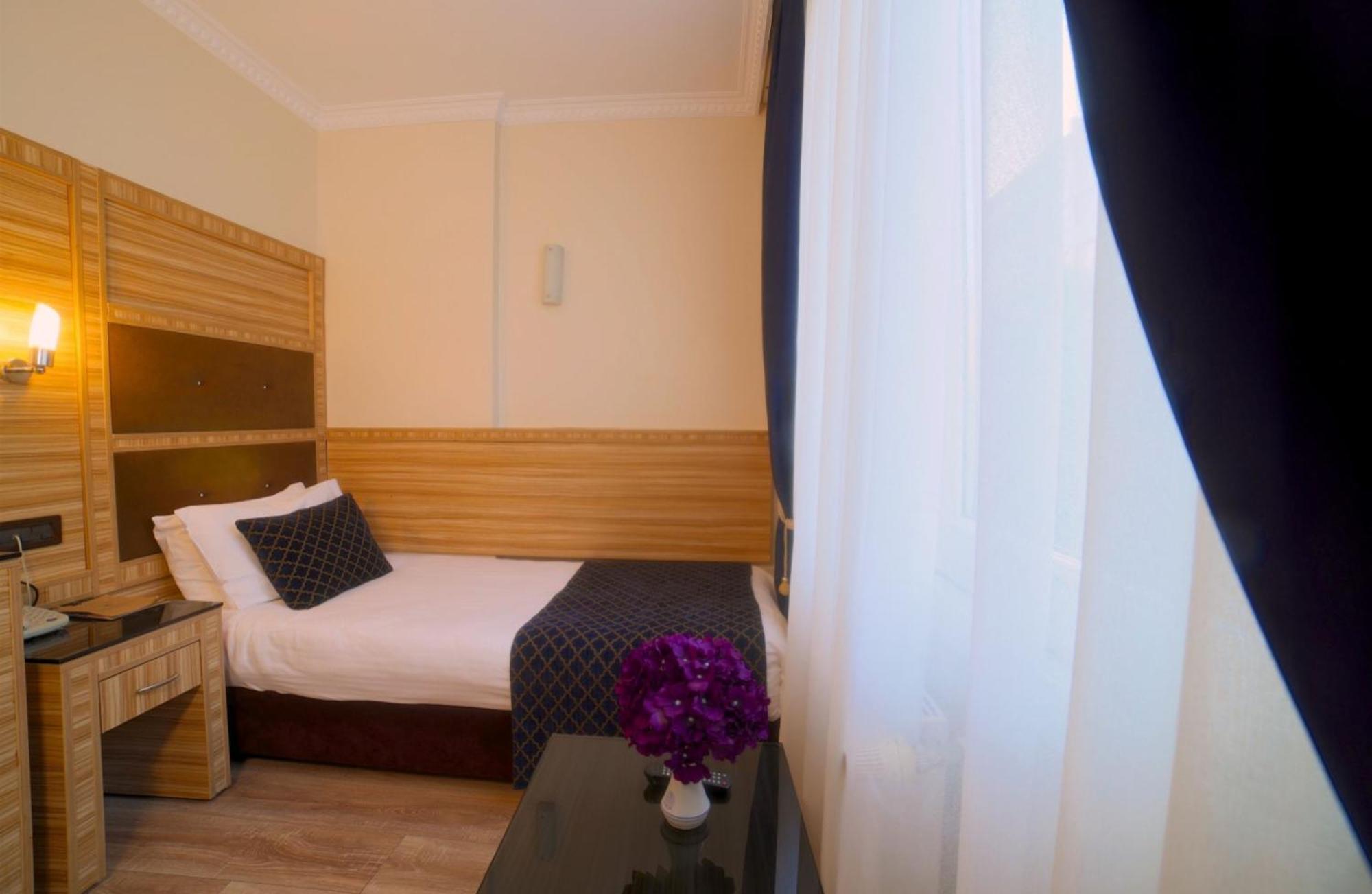 Sed Bosphorus Hotel 3*