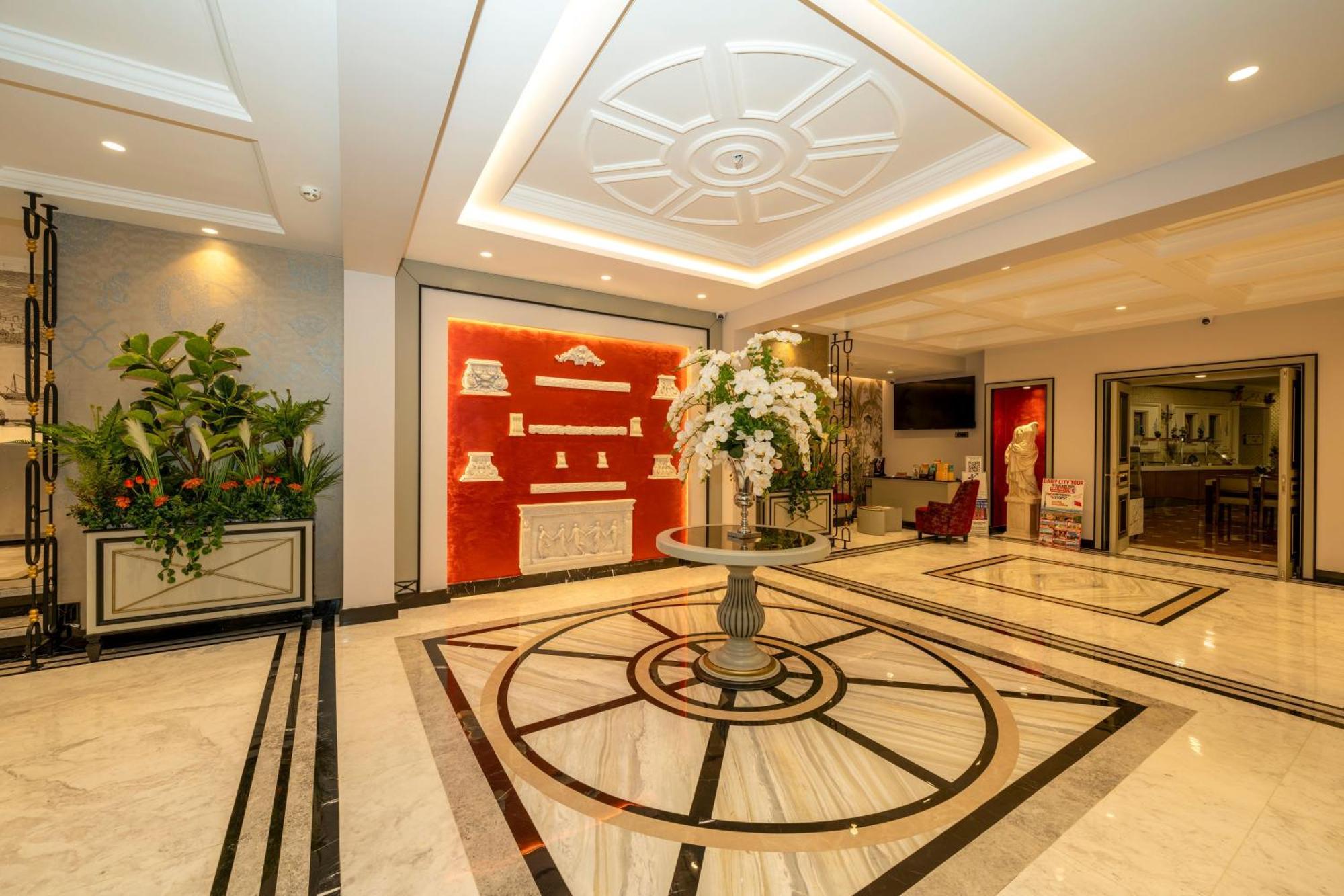 The Byzantium & Otel 4*