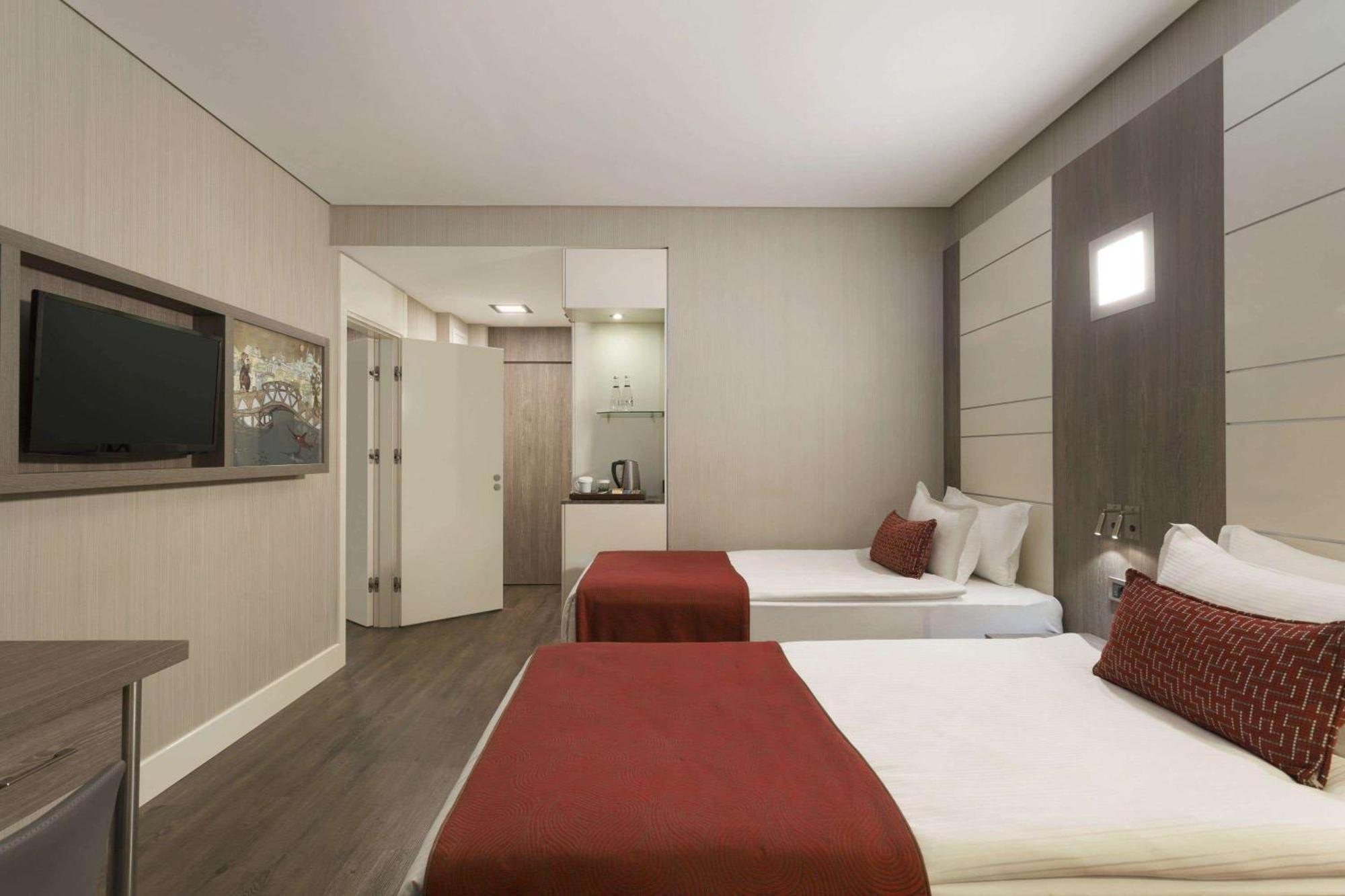 Hotel Ramada Encore Bayrampasa Istanbul