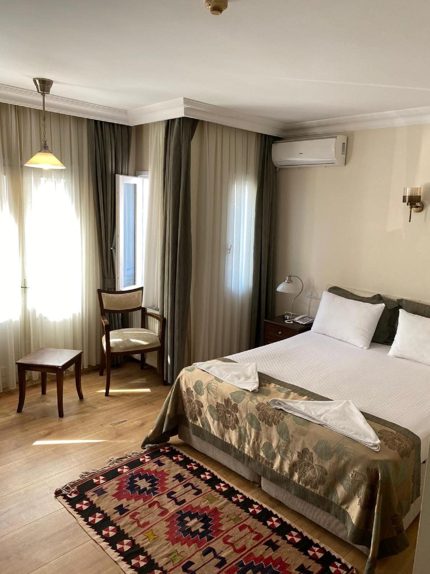 Sofia Hotel 3*