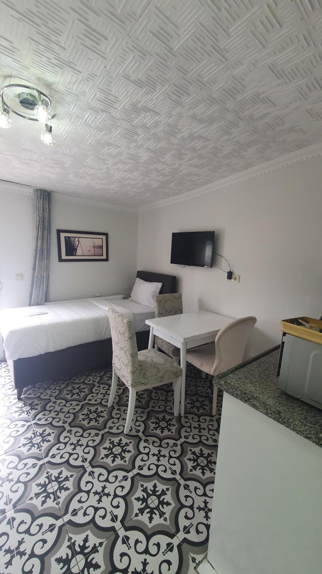 Aparthotel Lemon 3*