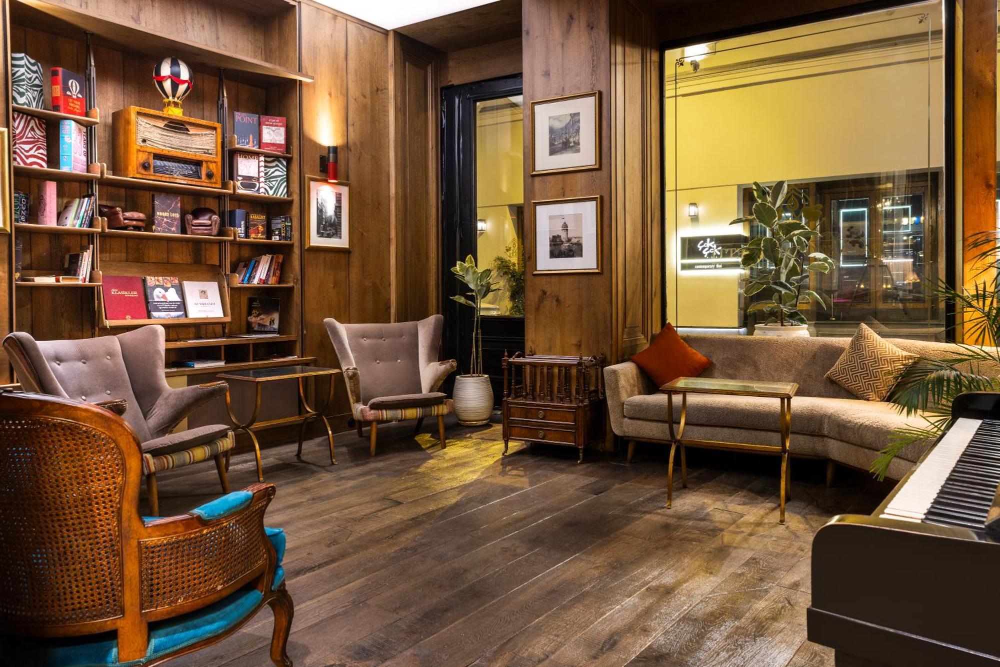 Palazzo Donizetti - Special Class Hotel