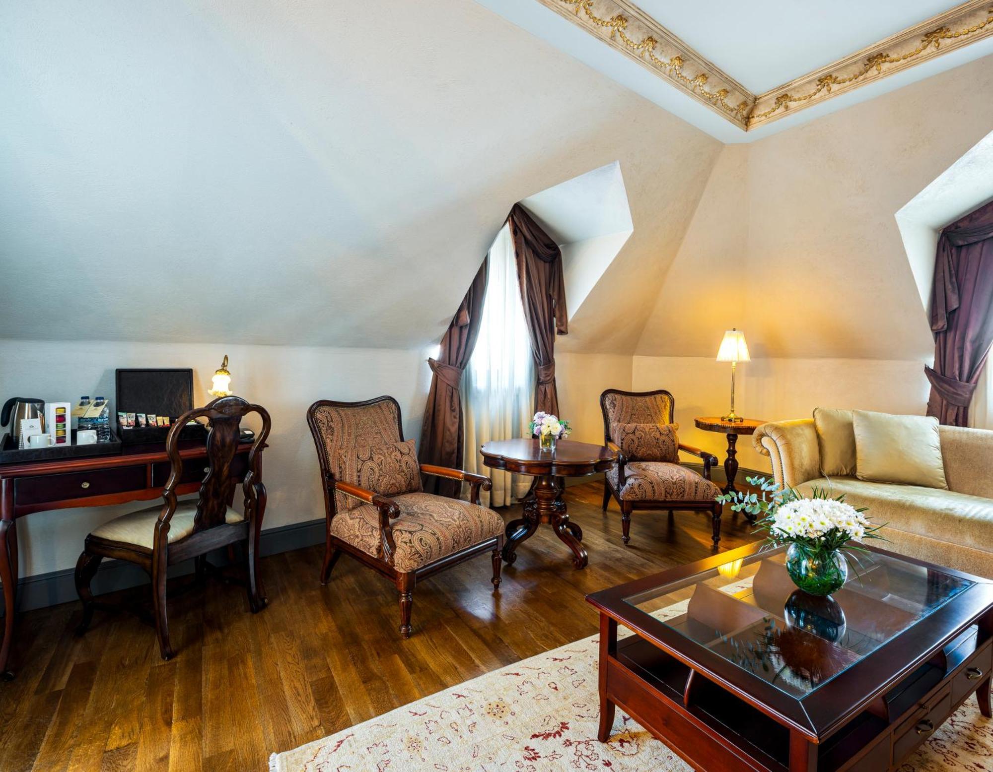 Palazzo Donizetti - Special Class Hotel 4*