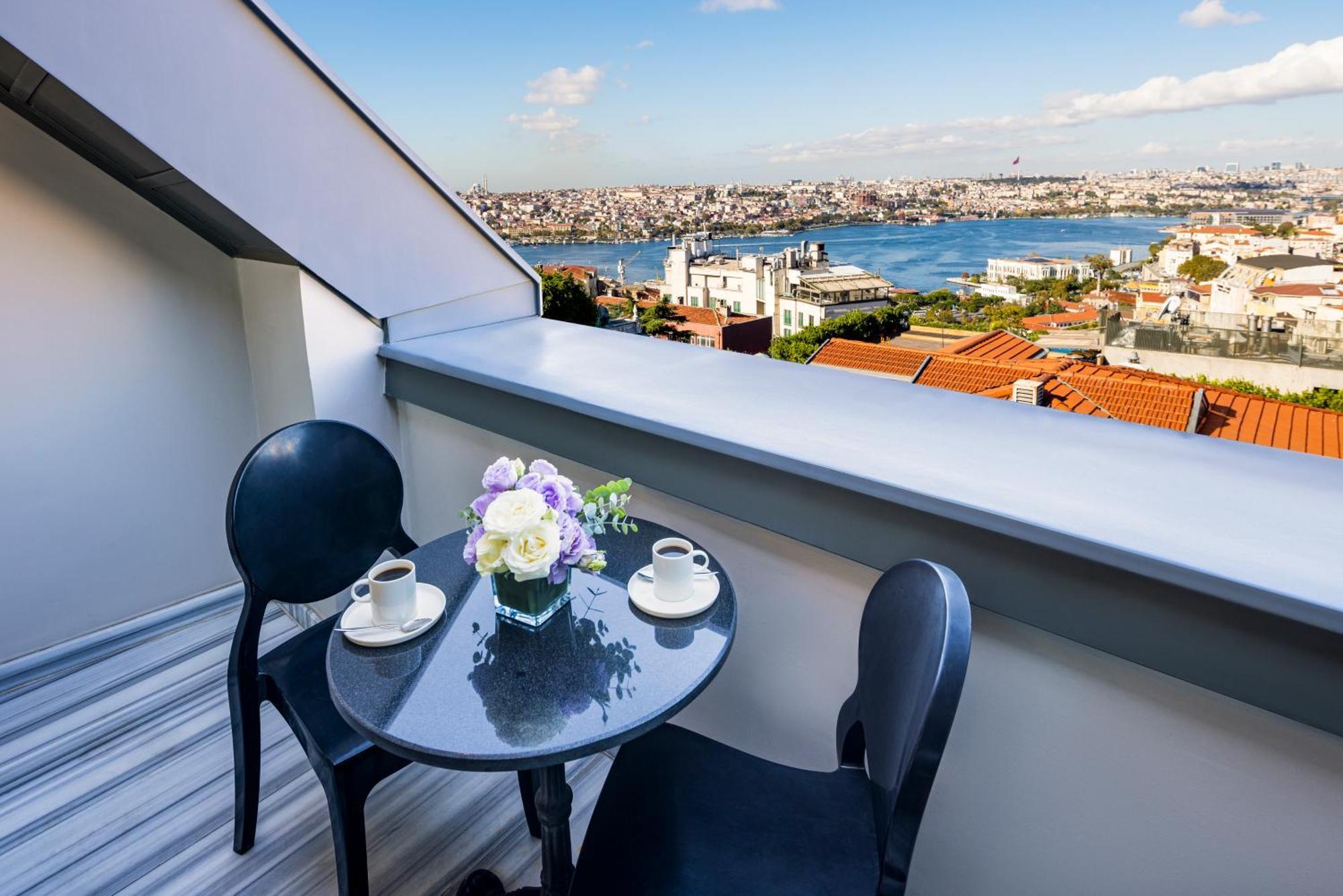 Palazzo Donizetti - Special Class Hotel 4*