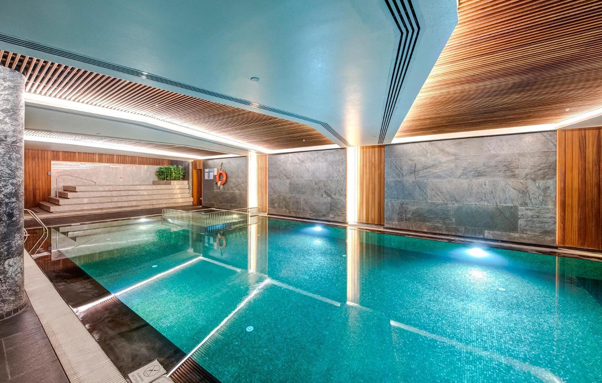Doubletree By Hilton - Piyalepasa 5*