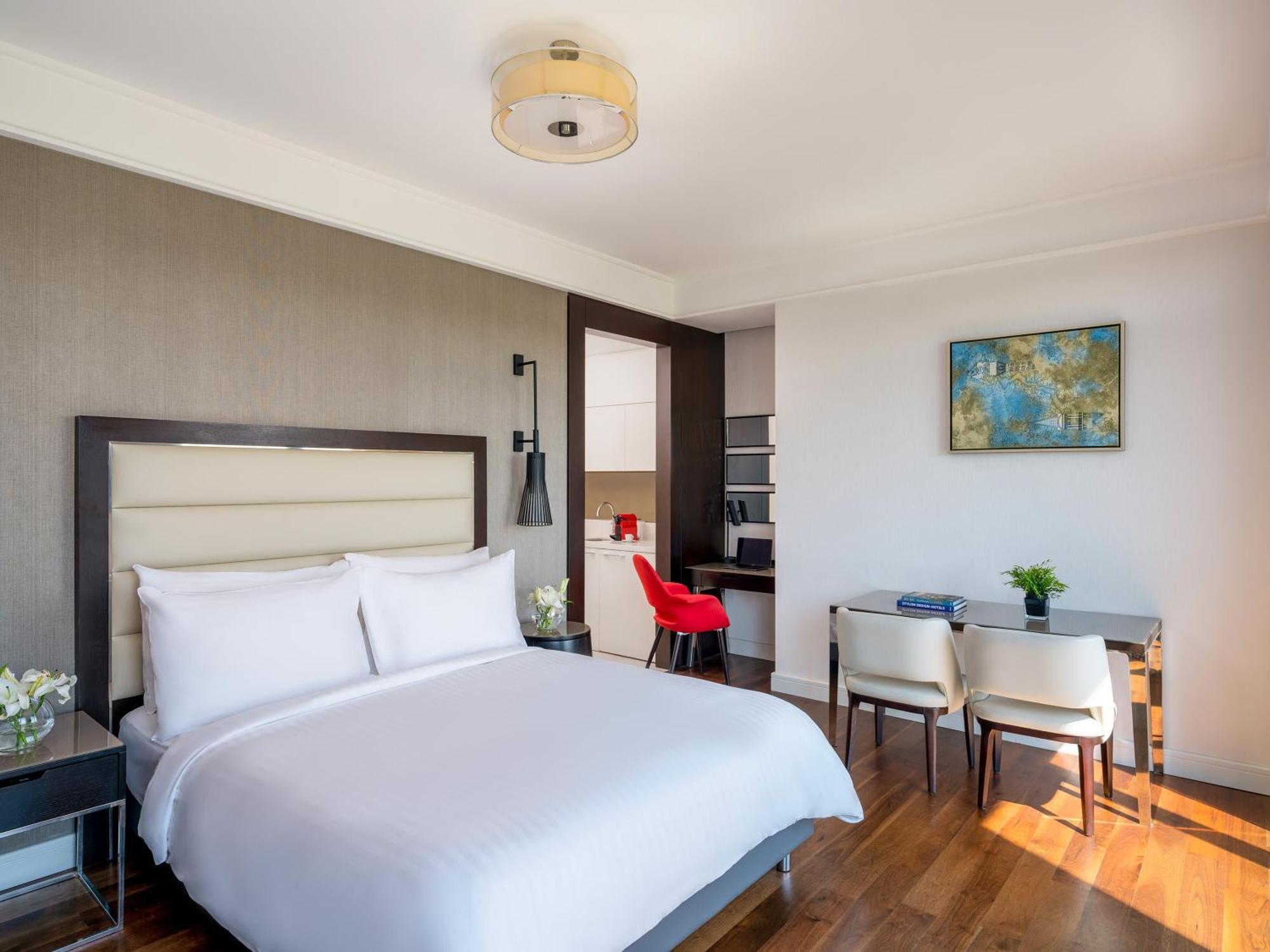Moevenpick Golden Horn 5*