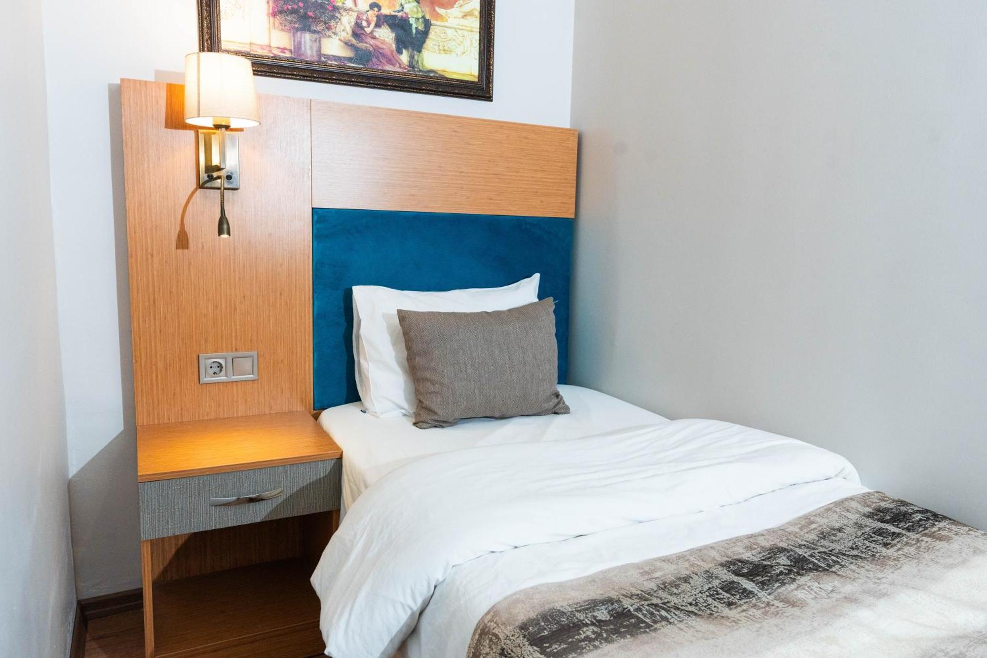 Seatanbul Hotel 2*