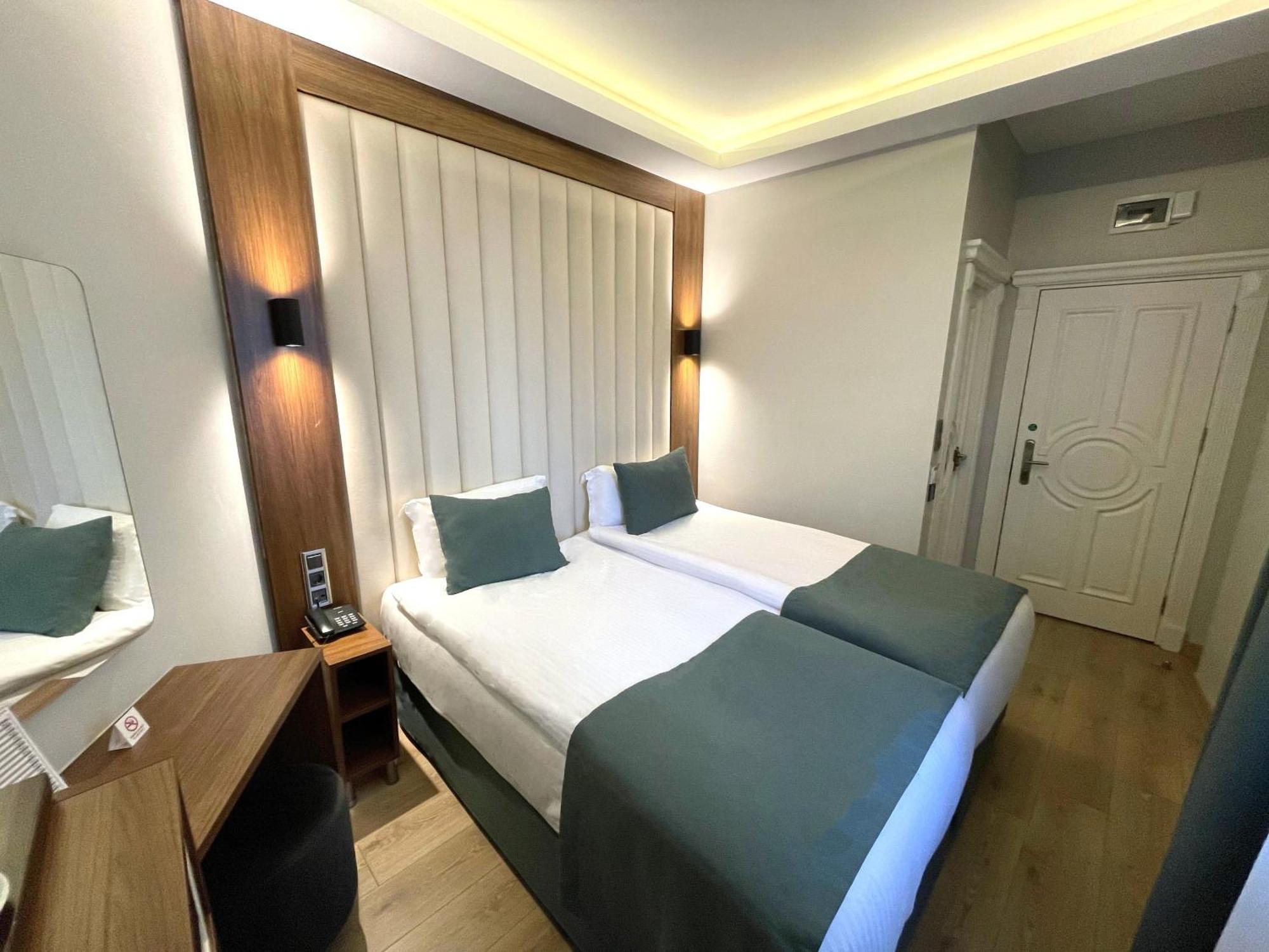 Hotel Black Tulip