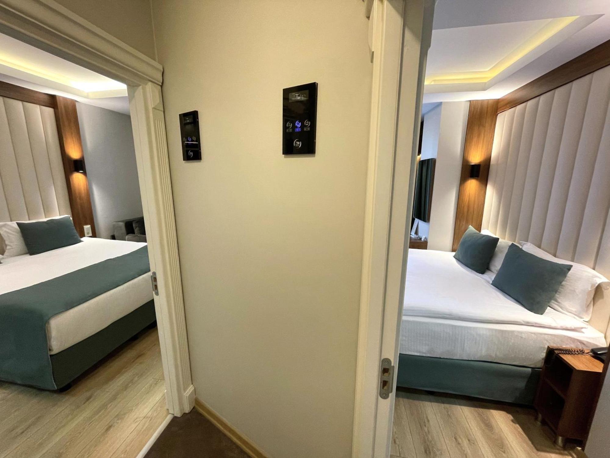 Hotel Black Tulip