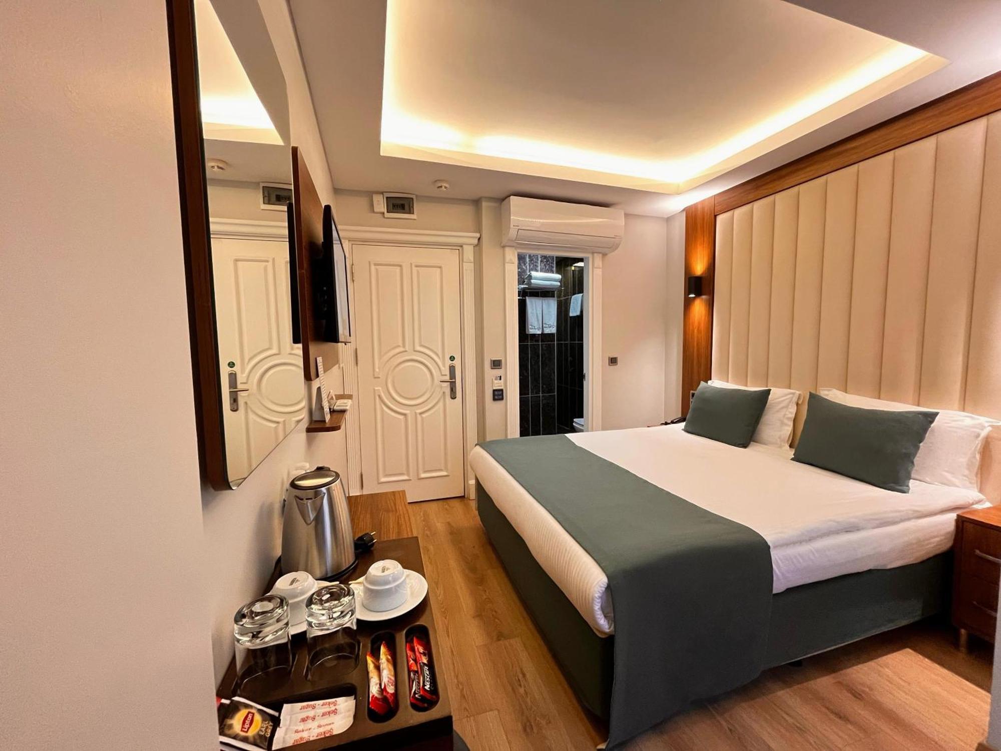 Hotel Black Tulip