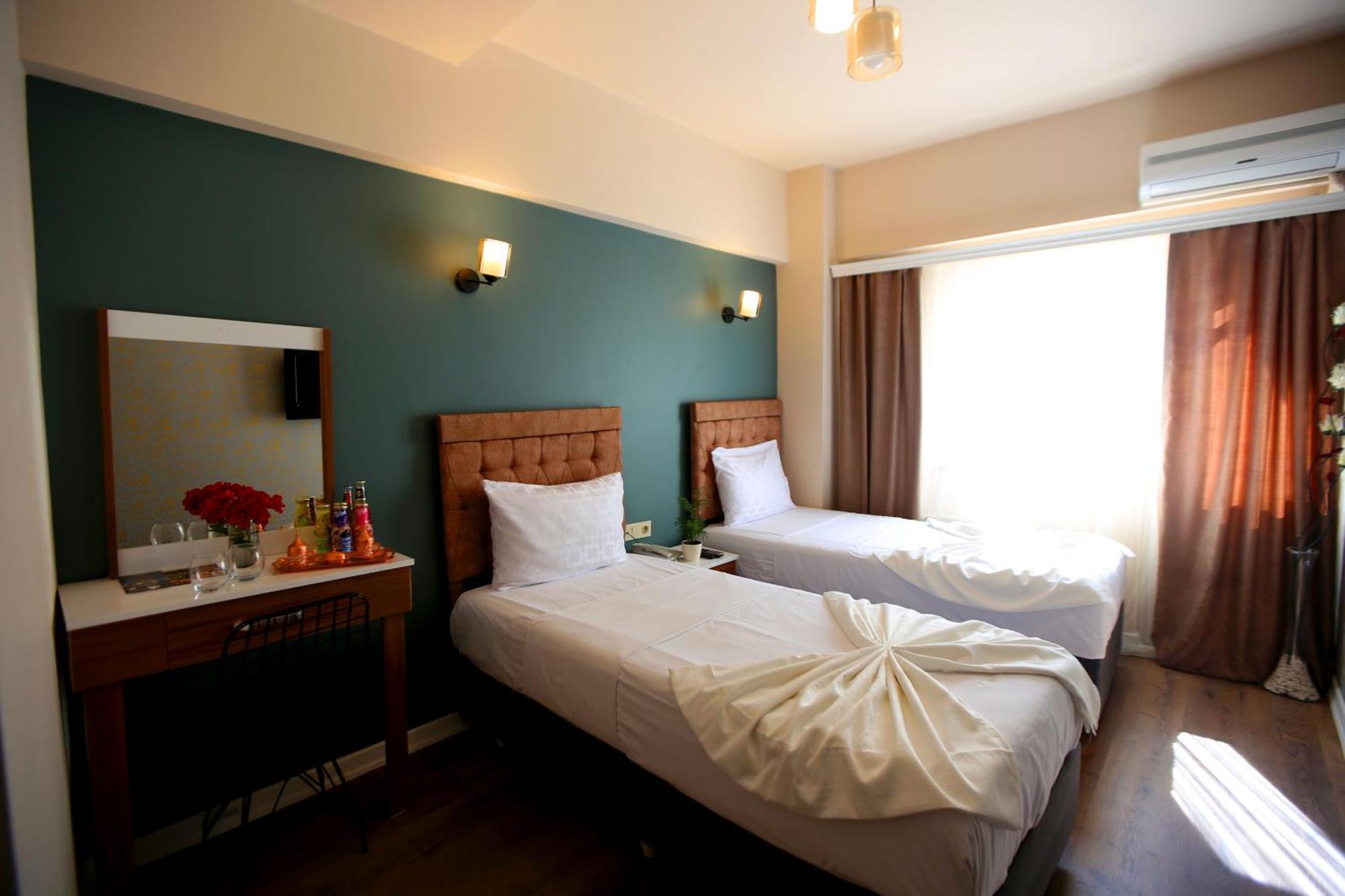 Hotel Senyor Garden