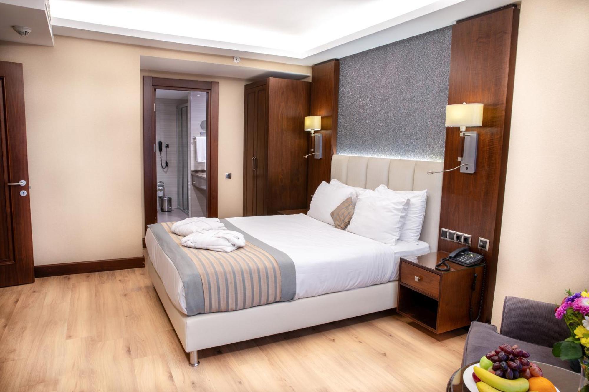 Grand Aras & Hotel 4*