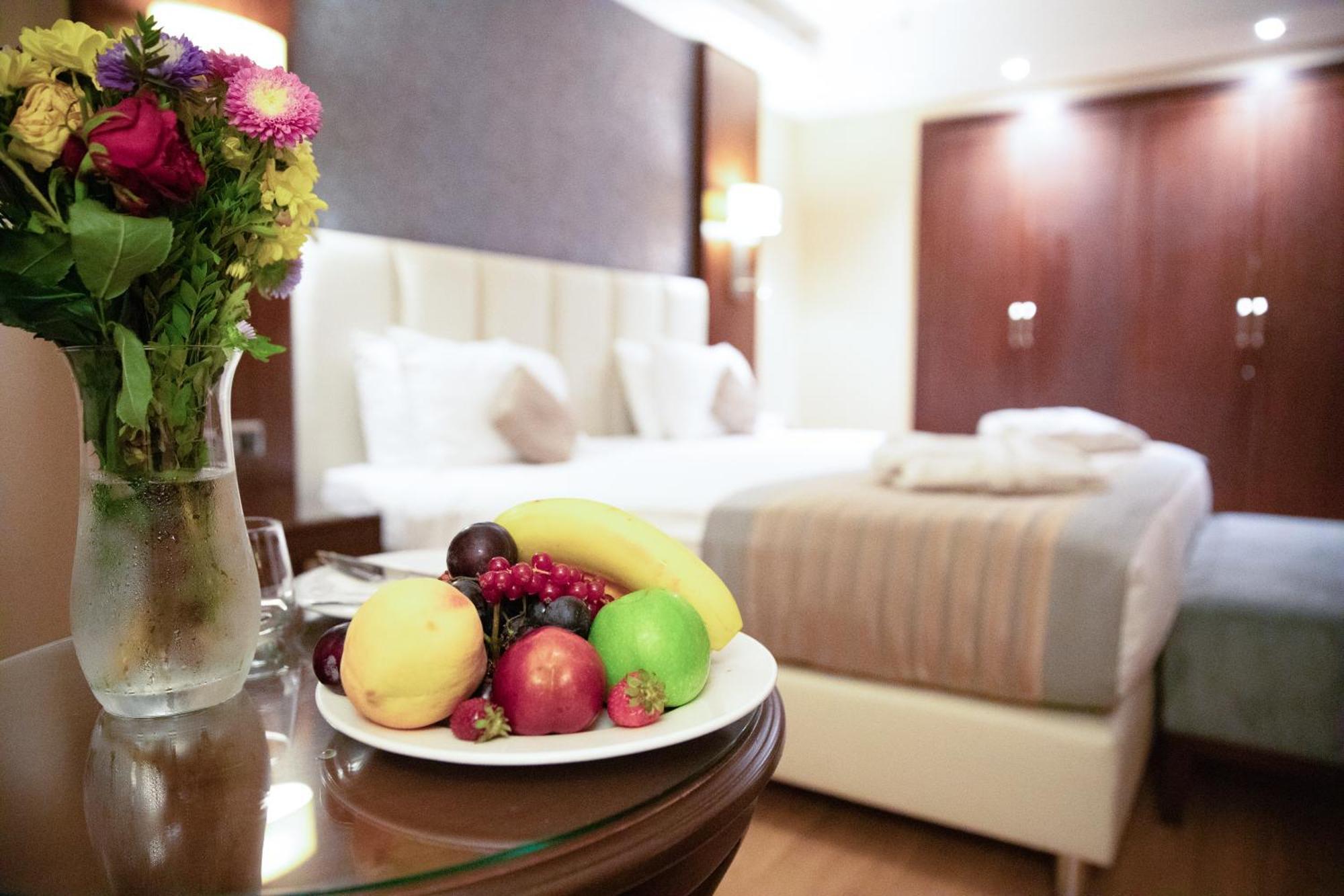 Hotel Grand Aras &