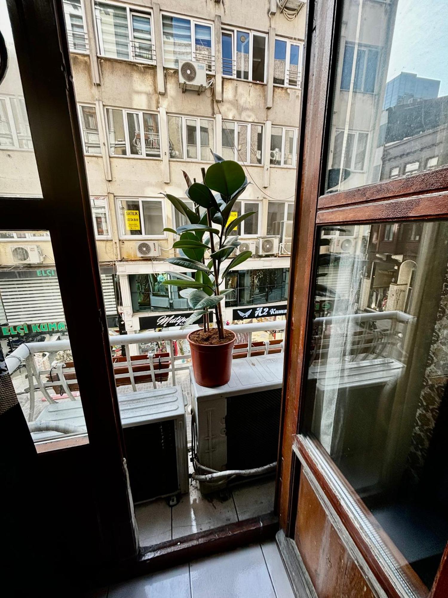 White Aparthotel Istanbul