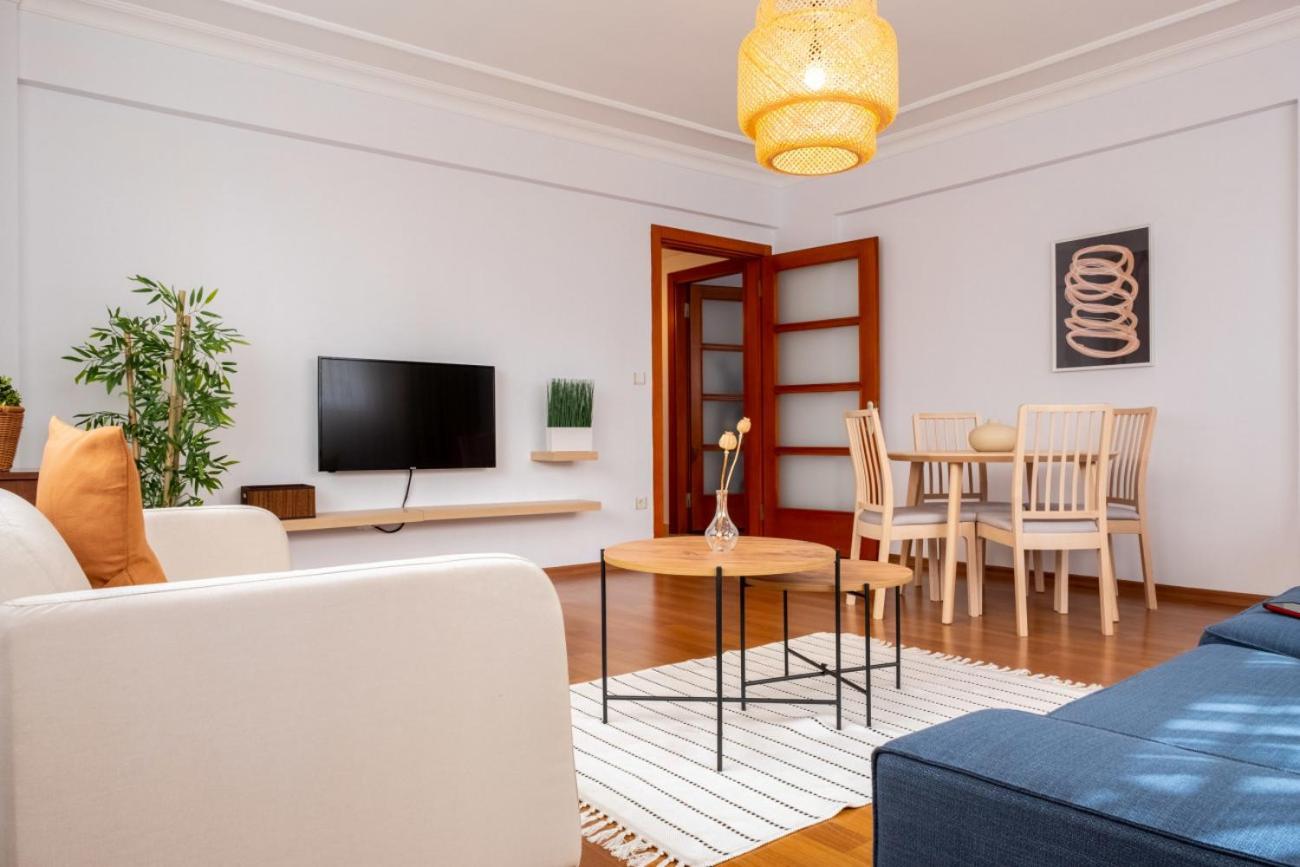 Fascinating Flat Near Popular Attractions In Sisli Apartment