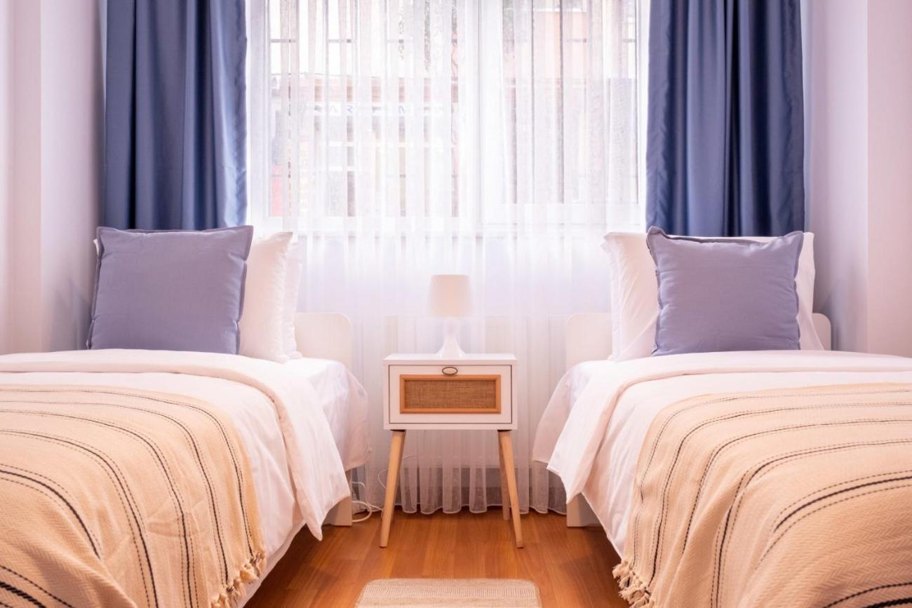 Fascinating Flat Near Popular Attractions In Sisli Apartment