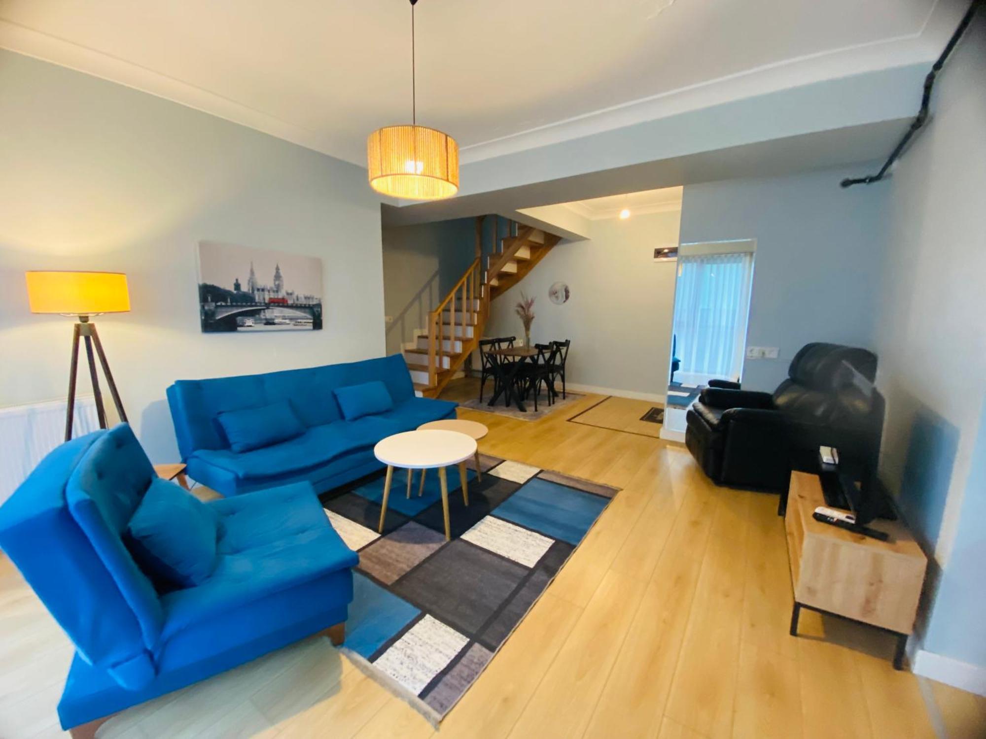 Apartment Modern , Spacious, Duplex