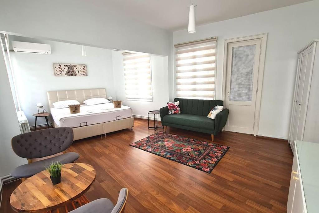 Hotel Social House *