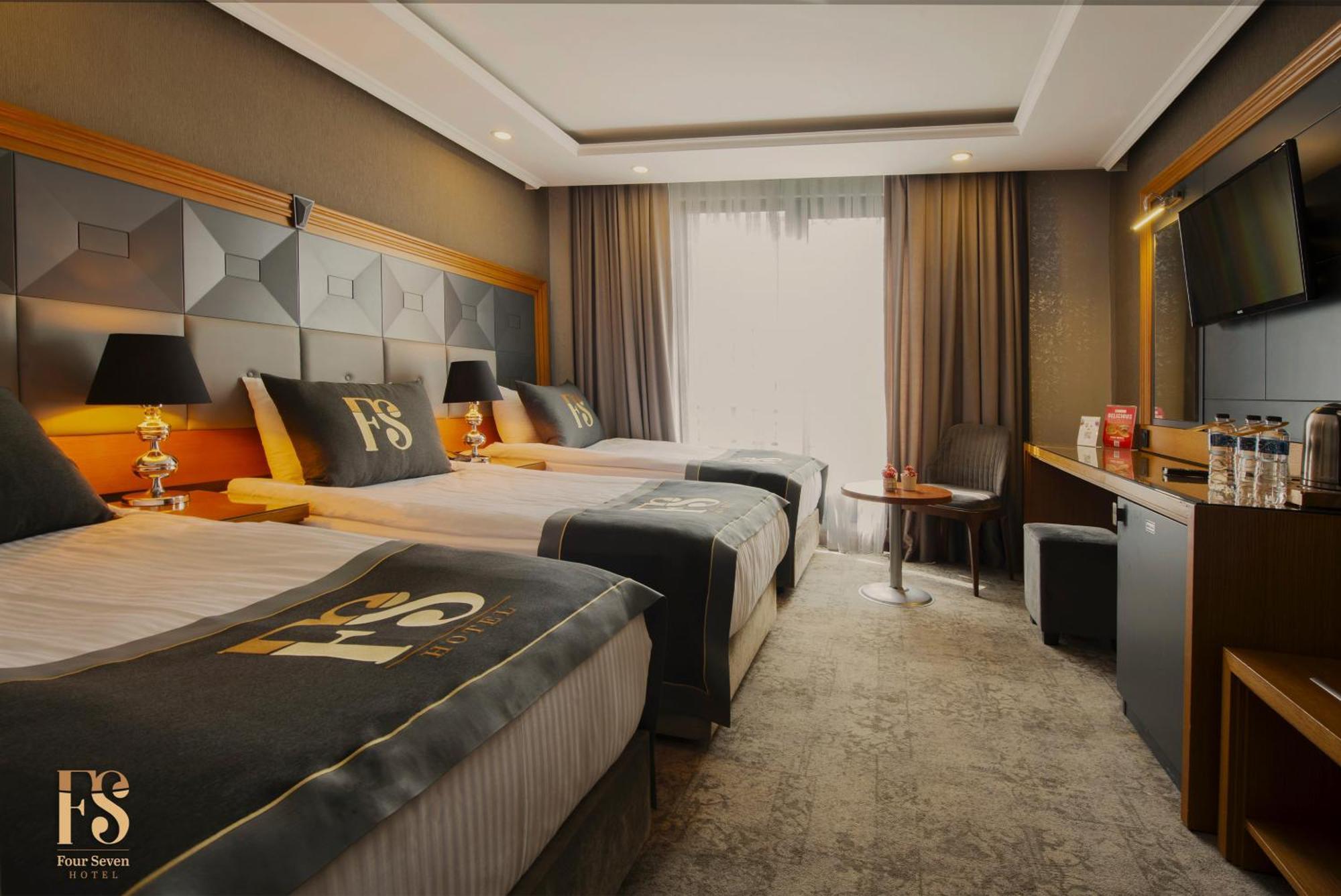 Four Seven Otel 4*