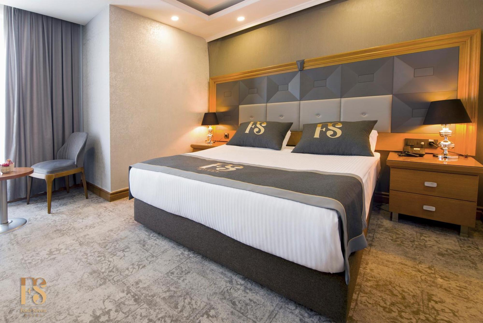 Four Seven Otel 4*