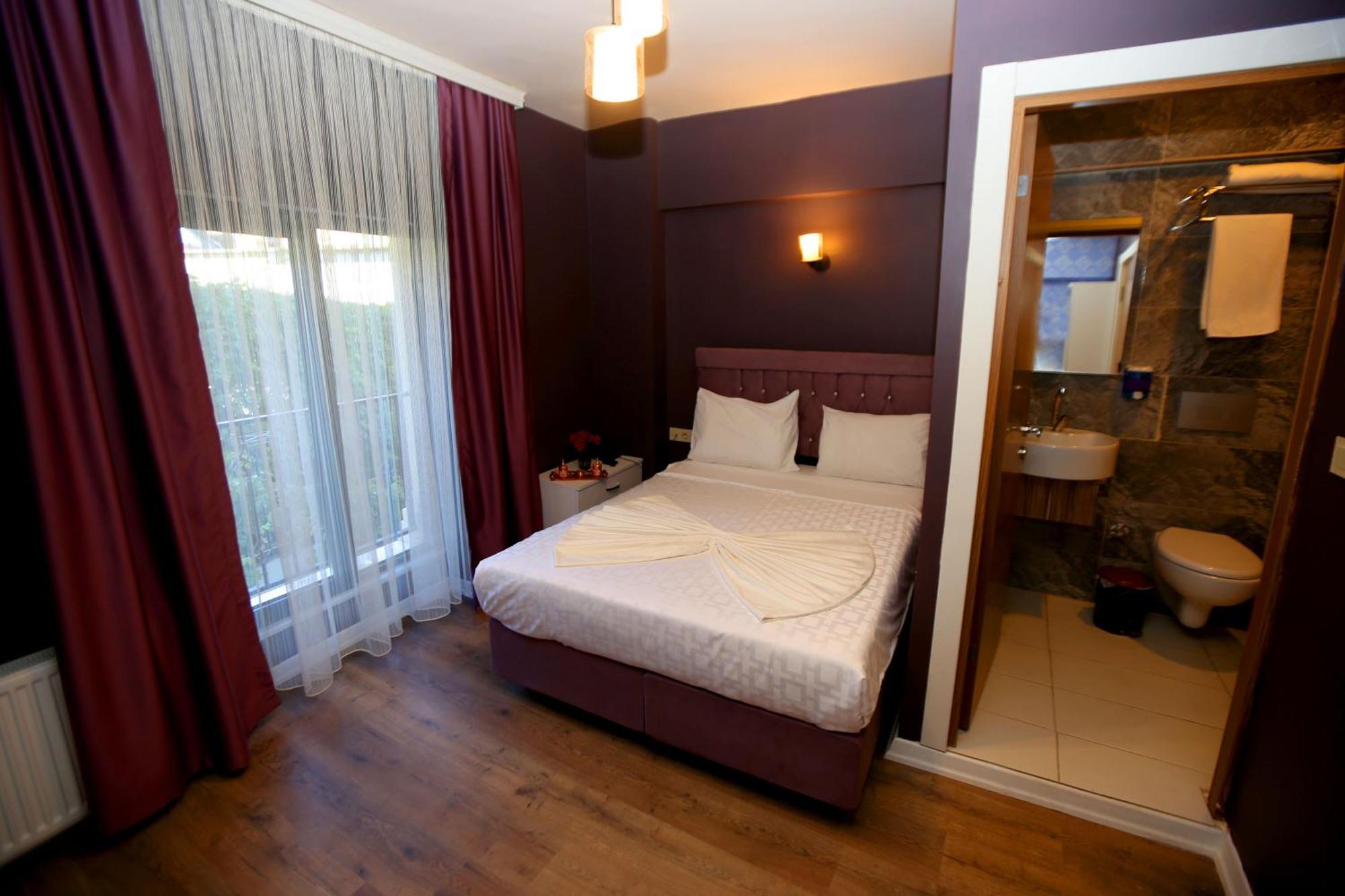 Senyor Garden Hotel
