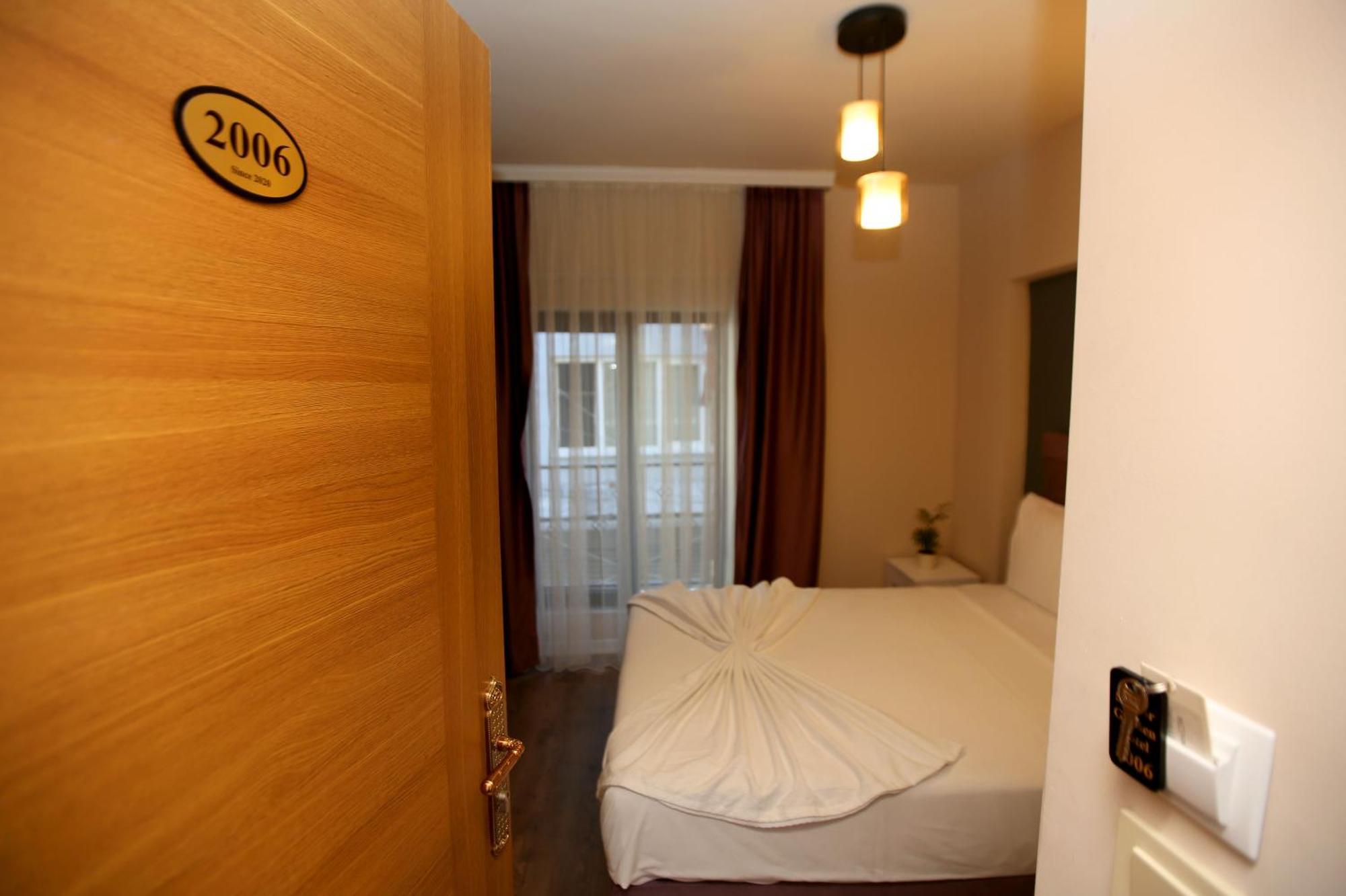 Senyor Garden Hotel 3*