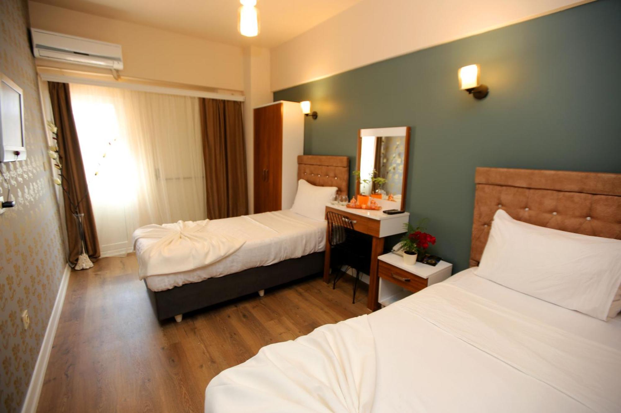 Hotel Senyor Garden