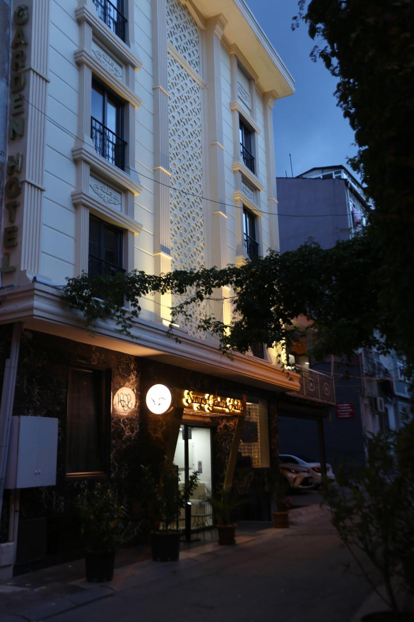 Senyor Garden 3*