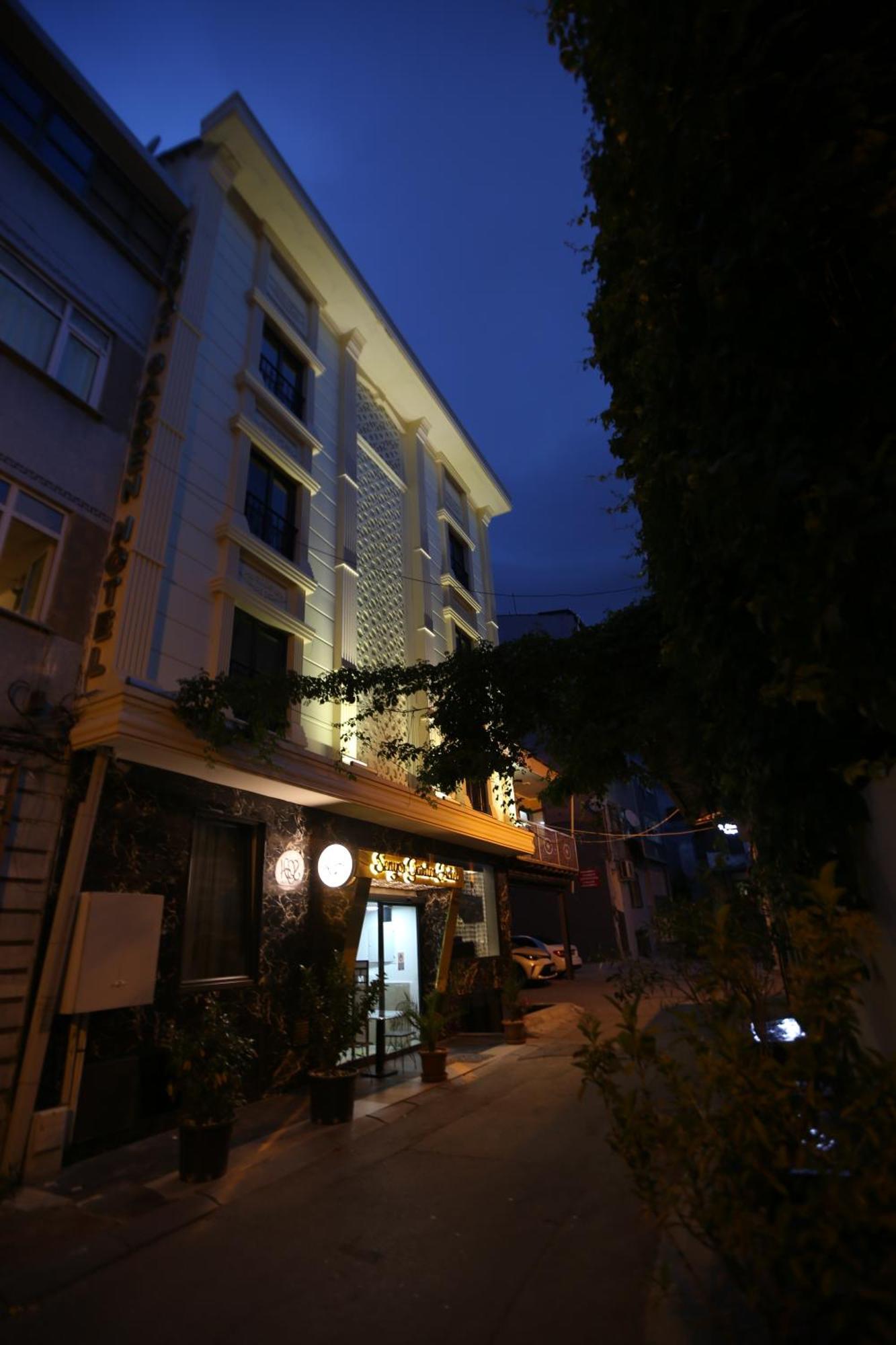 Senyor Garden 3*