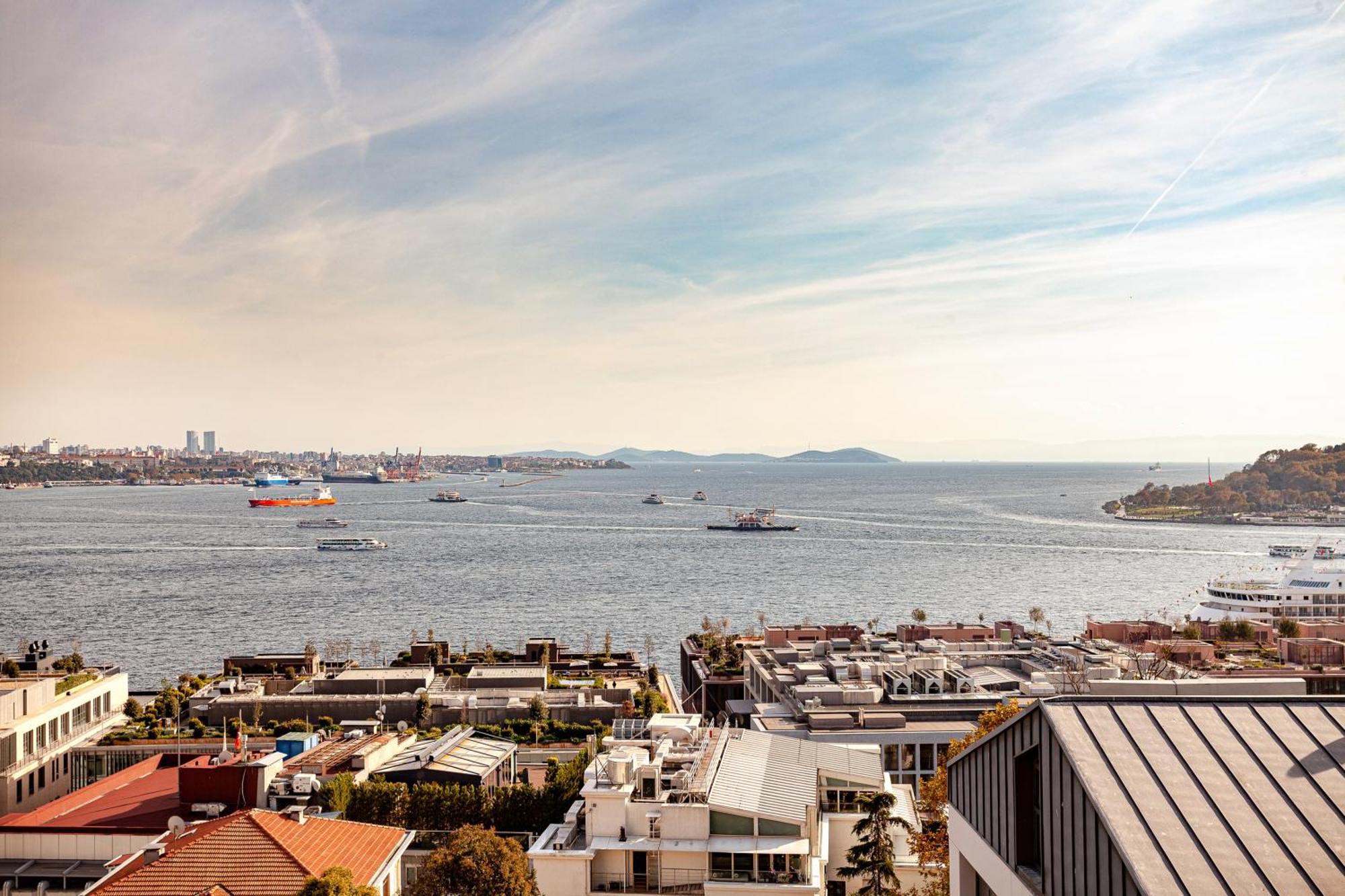 Signature Luxury At Galataport / Emre 09 *