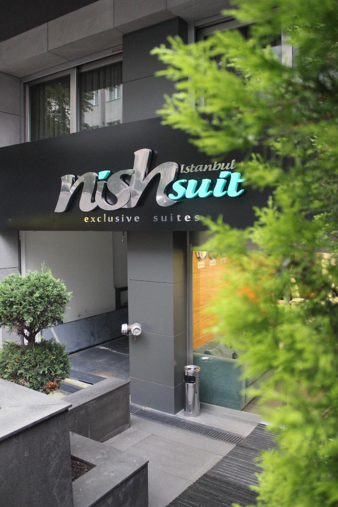 Nish & Hotel 3*