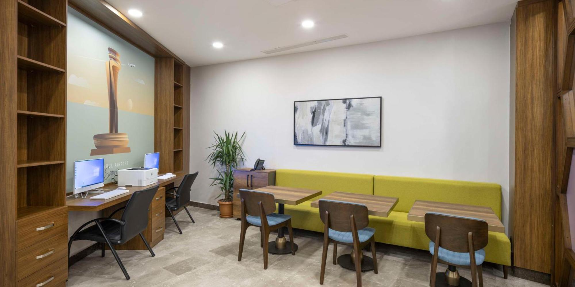 Hampton By Hilton Airport, Arnavutkoy Hotel