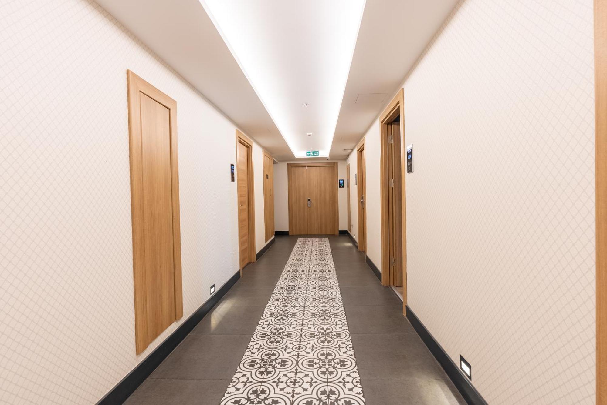 Hotel Valens Downtown 4*