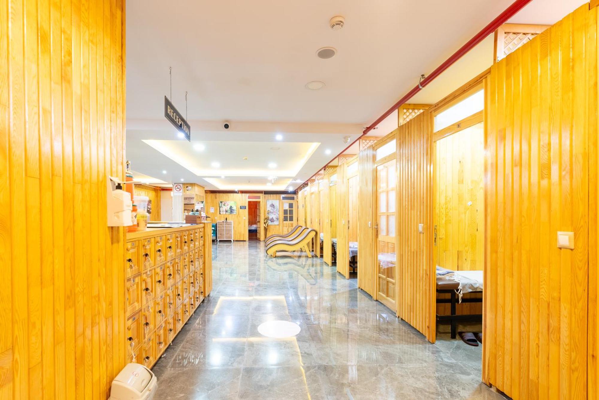 Valens Downtown Hotel
