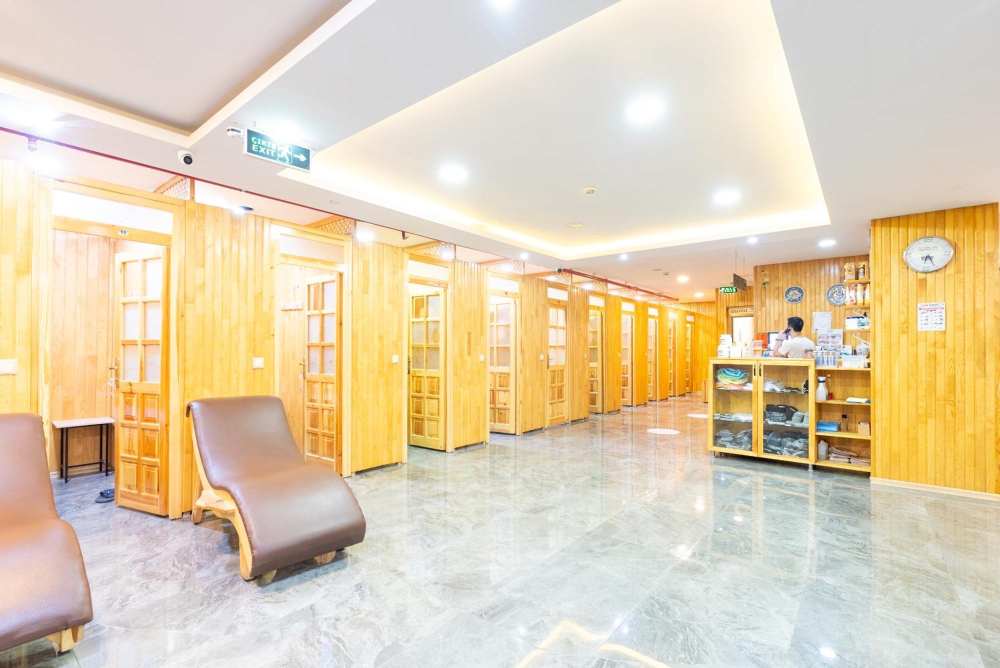 Valens Downtown Hotel