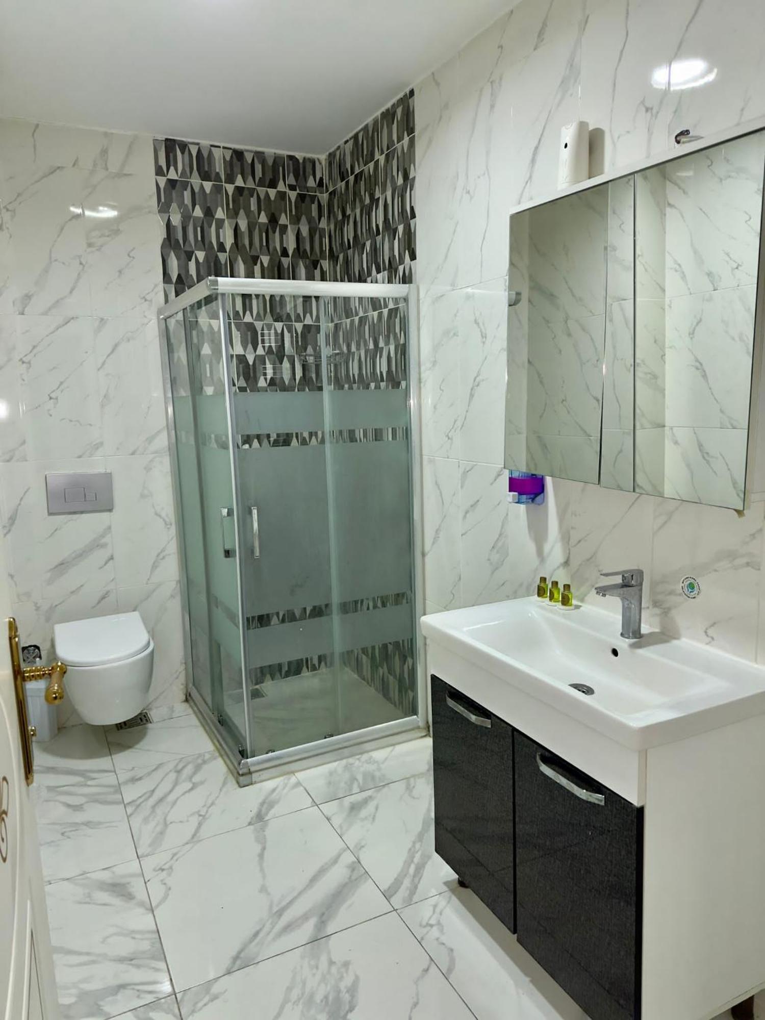 Avrasyaqueen Hotel Istambul