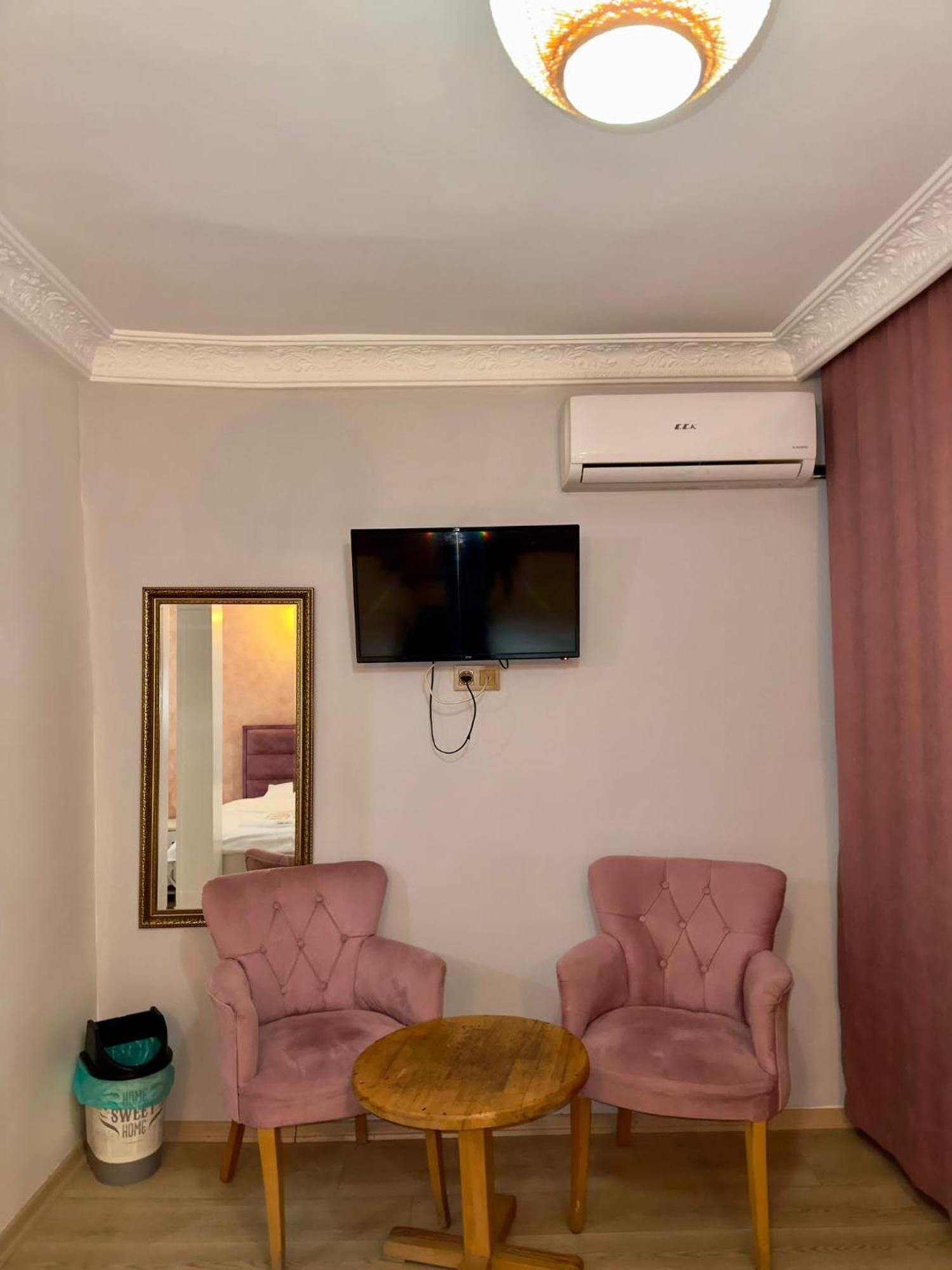 Avrasyaqueen Hotel *