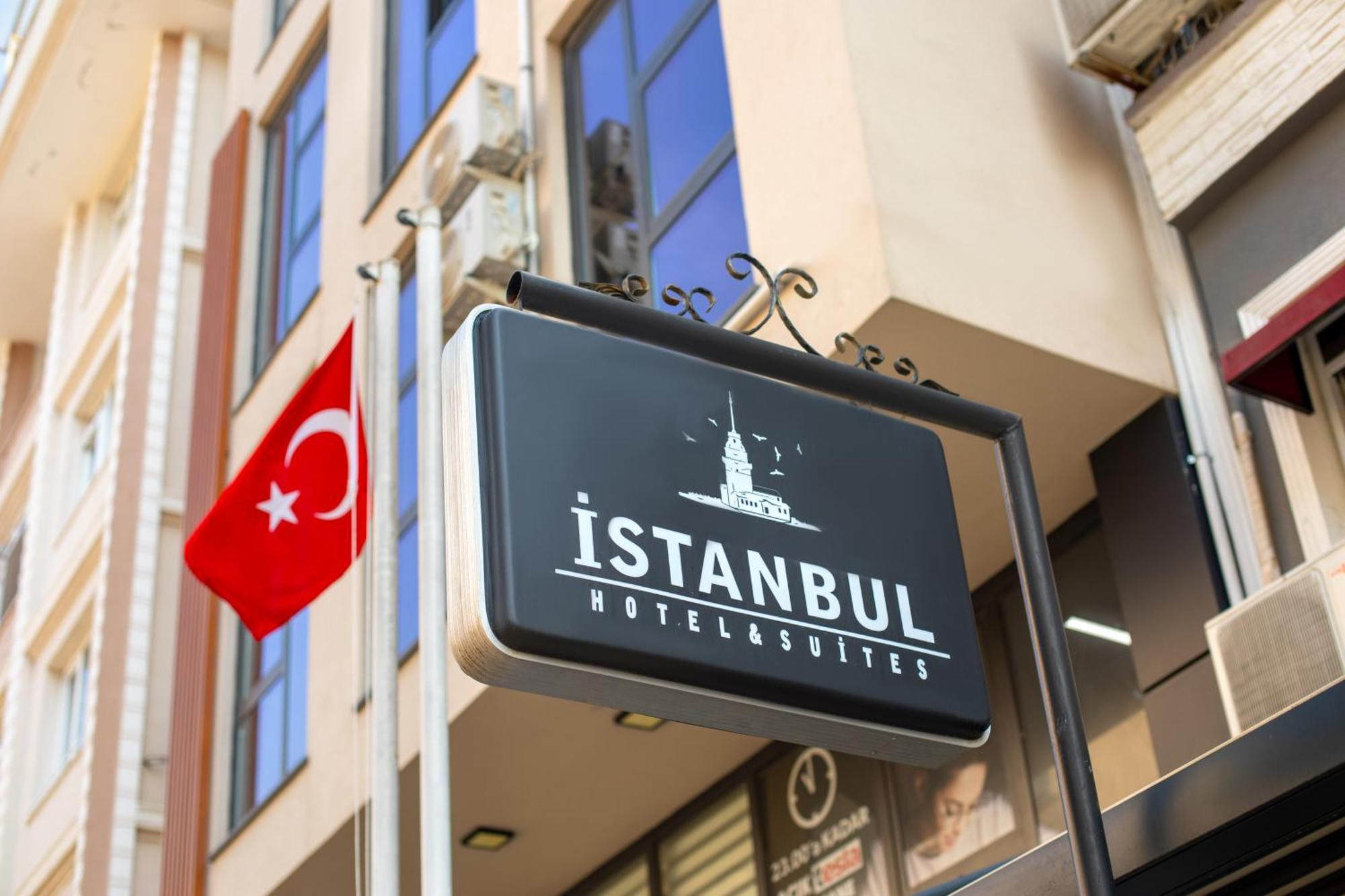 Hotel &