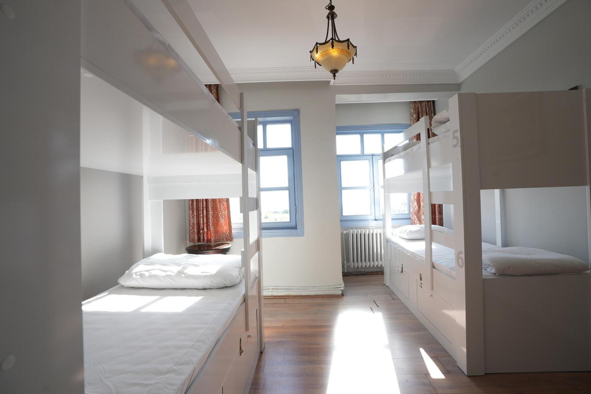Albergue Cheers Vintage
