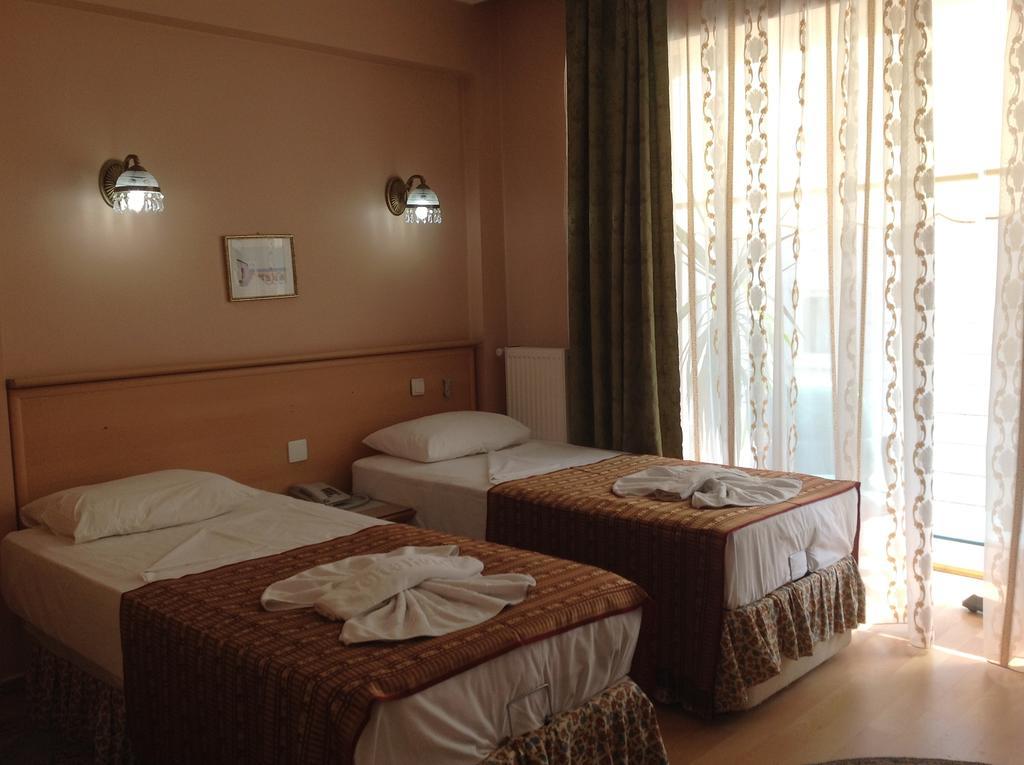 Yalta Hotel Istanbul