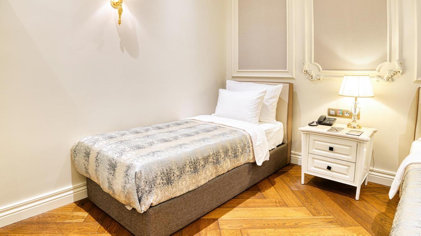 Dekalb Hotel Istanbul
