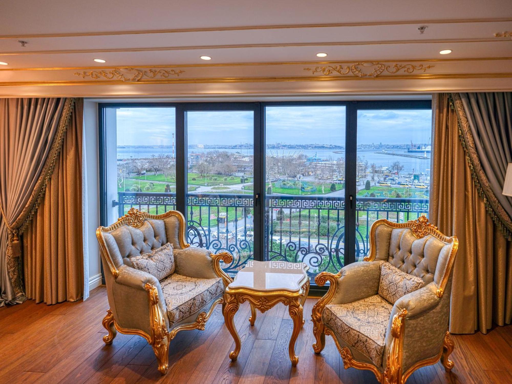 Dekalb Istanbul