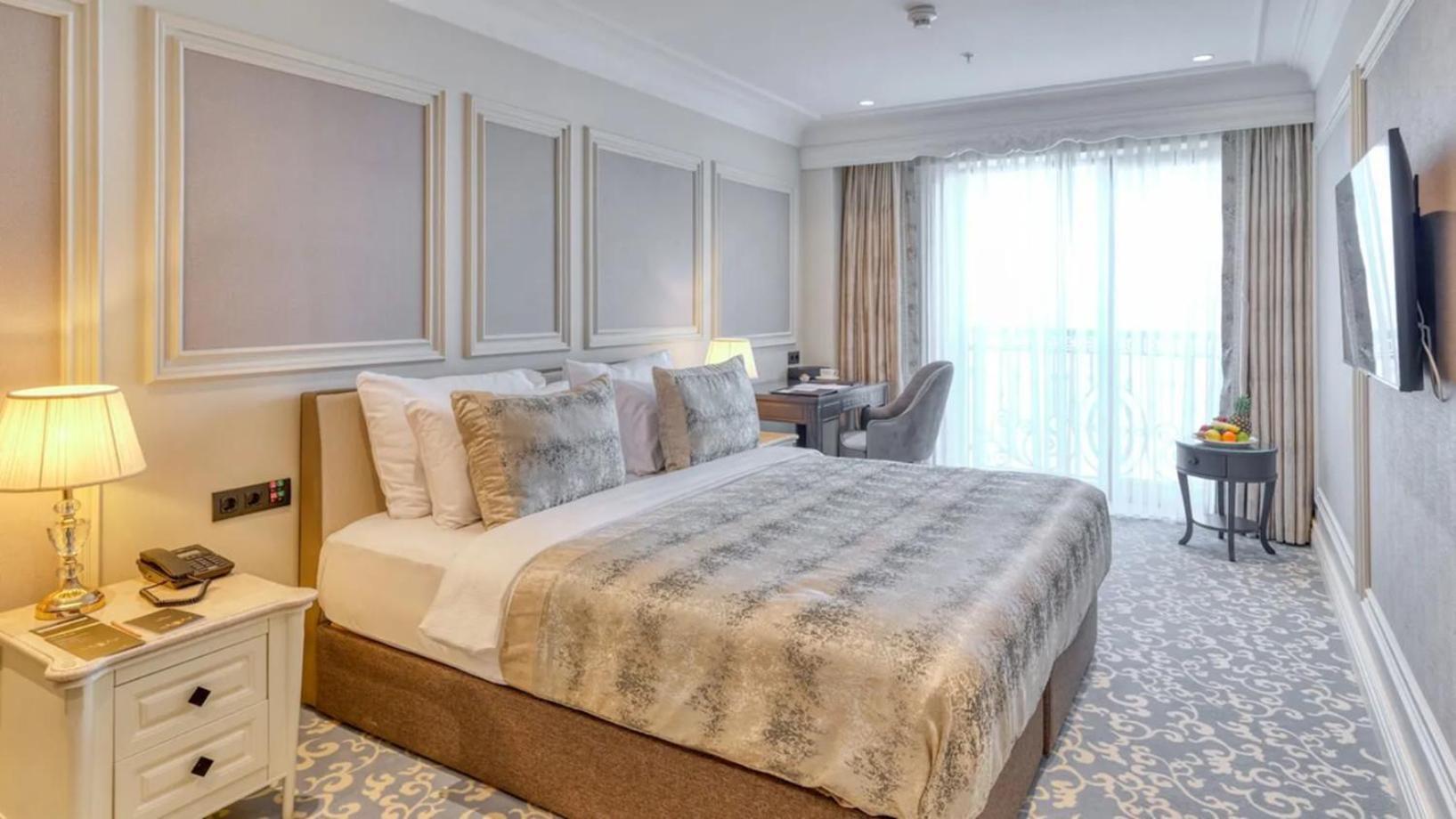 Dekalb Istanbul