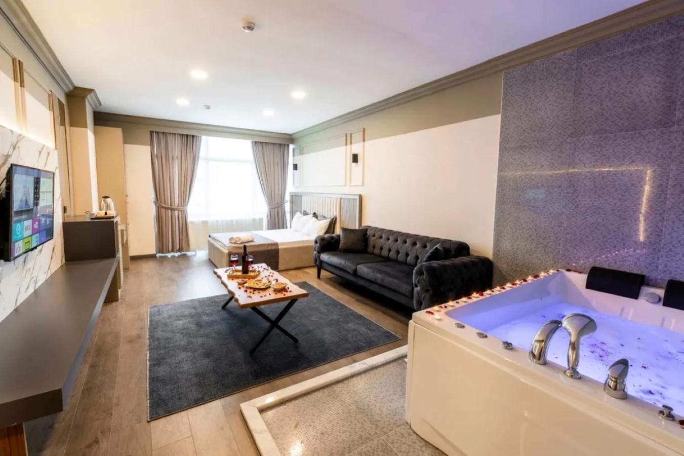 Otel Royal Luxury 4*
