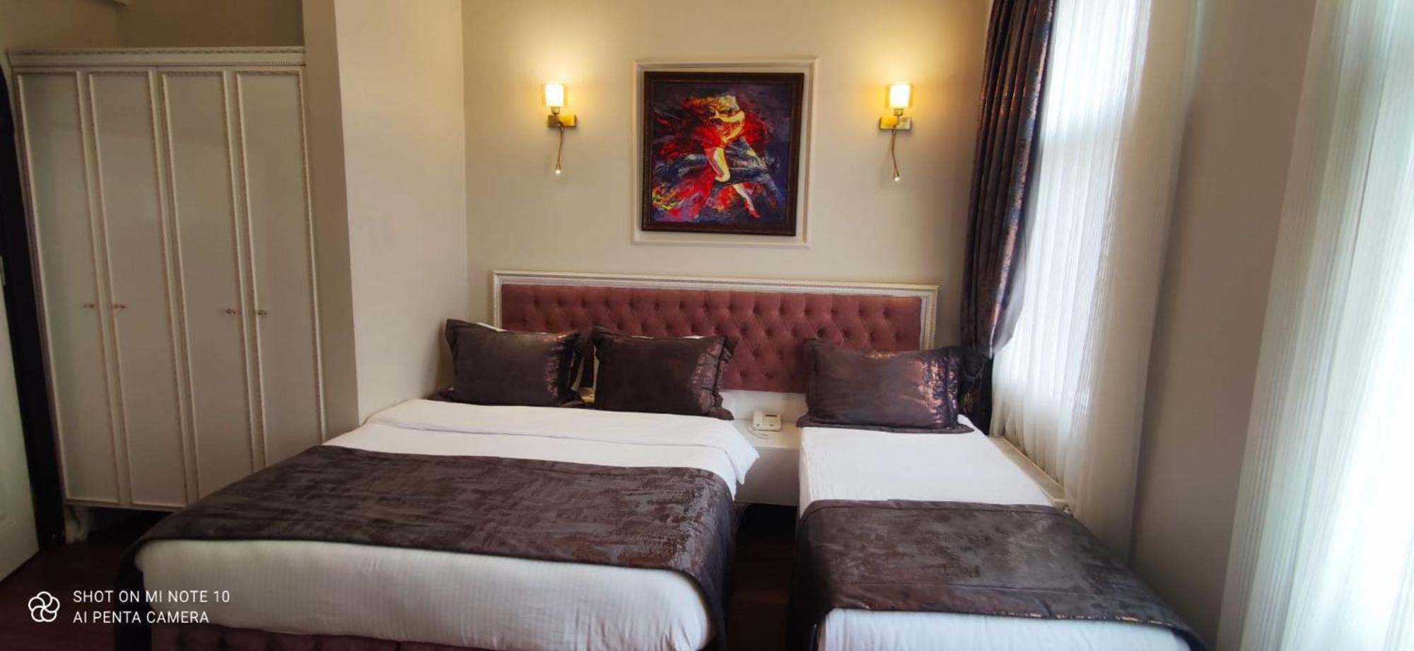 Solomon's Mansion Hotel