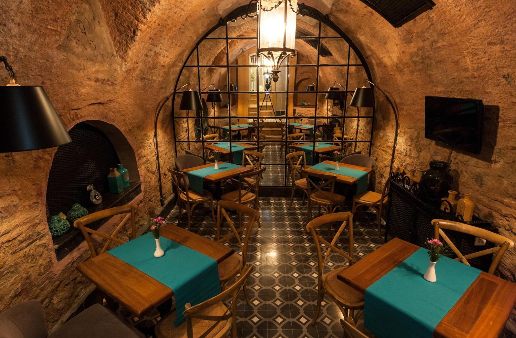 Pino Hotel