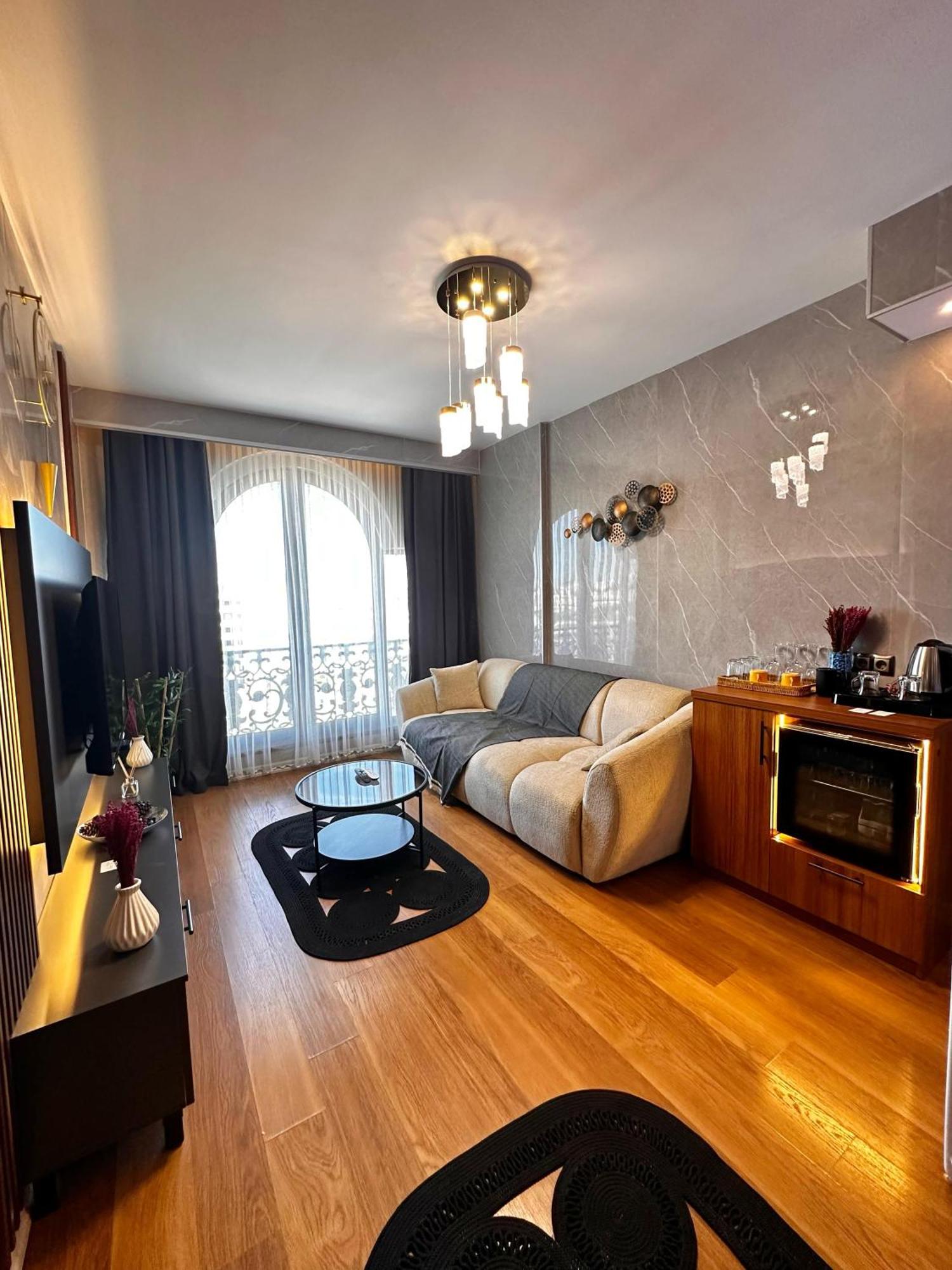 Aparthotel Sabiha Goekcen Airport