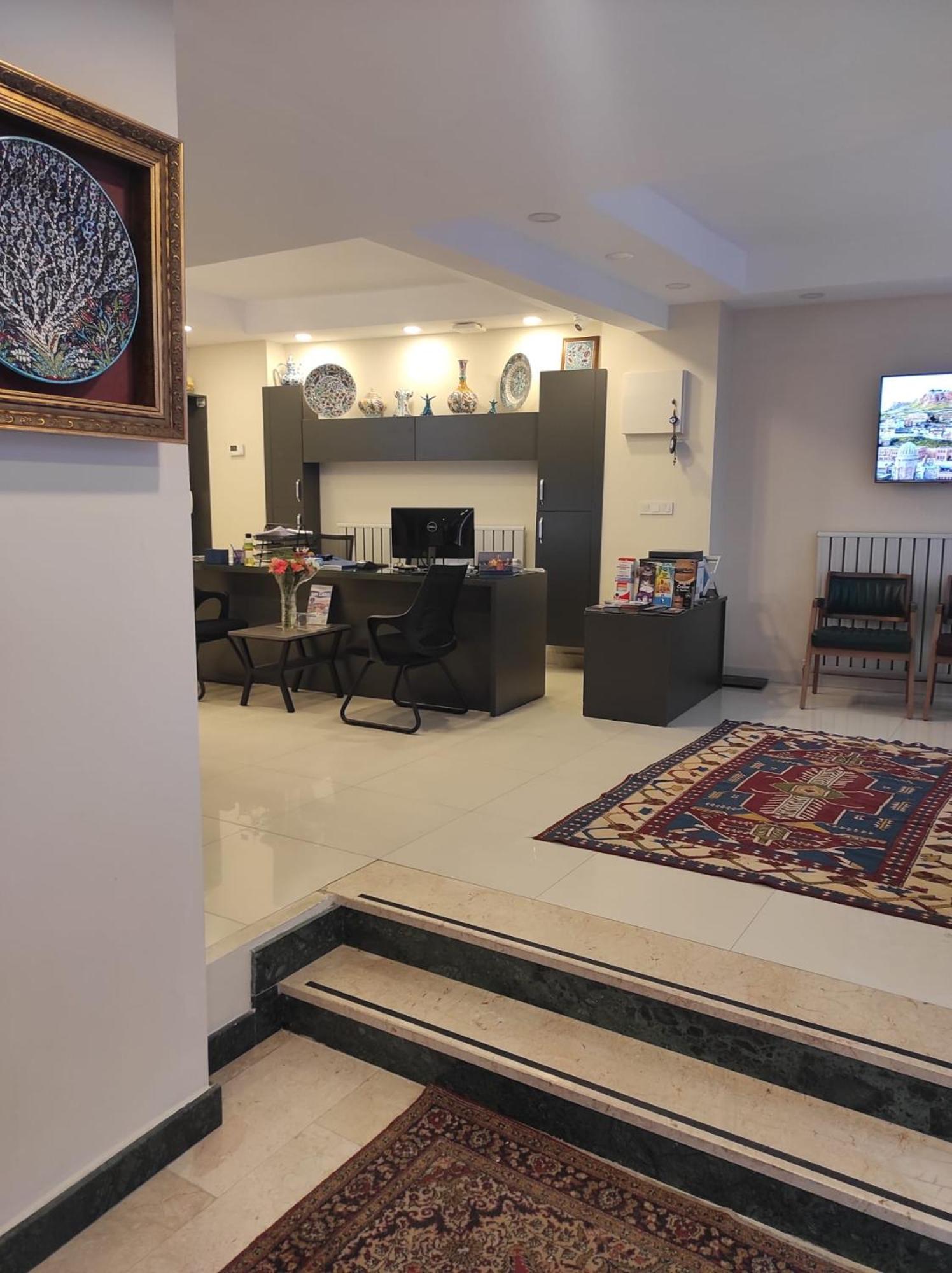 Hotel Esve 3*
