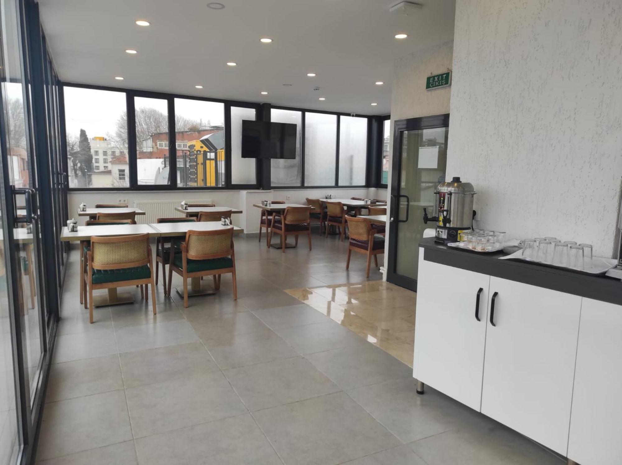 Esve Hotel 3*